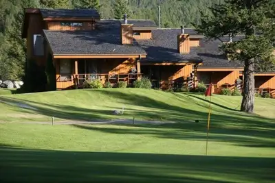 One bedrm condo, sleeps 4, Fairmont BC, March 14-21., View more