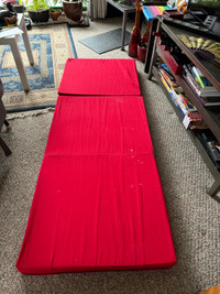 Single fold camping mattress