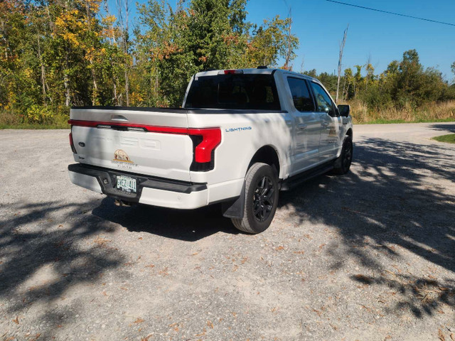 2022 F150 LIGHTNING LARIAT in Cars & Trucks in Kawartha Lakes - Image 3