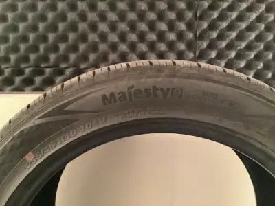 Tire is basically new, maybe 1000 km on it. This tire is from my 2023 Tesla model Y. I blew one of t...