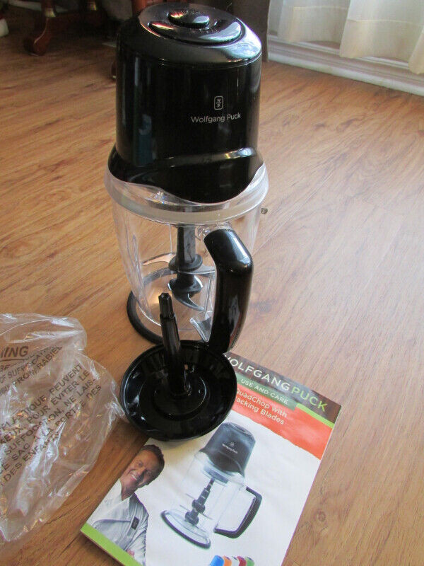 SALE! Wolfgang Puck Quad Chop machine - like new! in Processors, Blenders & Juicers in City of Halifax - Image 2