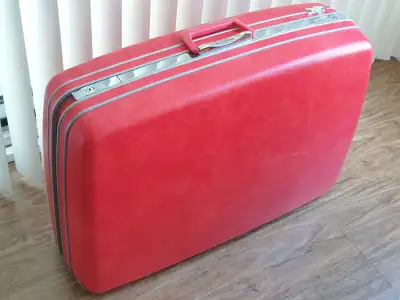 Samsonite suitcase luggage vintage, View more