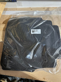 2020-2024 GMC 2500 New floor mats 