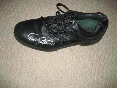 Jays Baseball Game Worn Signed Shoe Reed   Cleat + Bobblehead, View more