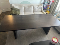 Dining table solid wood