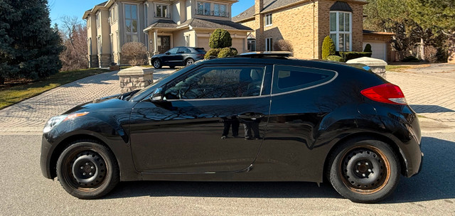 2016 Hyundai Veloster Tech Hatchback in Cars & Trucks in Markham / York Region