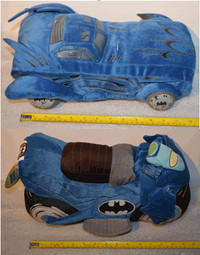 Coussin Batman Batmobile peluche