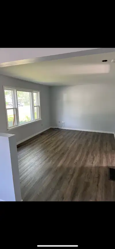 House for rent in Petrolia 2 bedrooms 1 bathroom Many Reno’s done New flooring New gas furnace New b...
