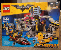 Lego : The Batman Movie # 70909 - Batcave Break In