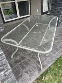  Glass patio table