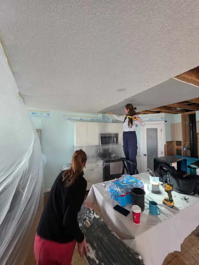Painting & Contracting: Free Estimates in Painters & Painting in Calgary - Image 5