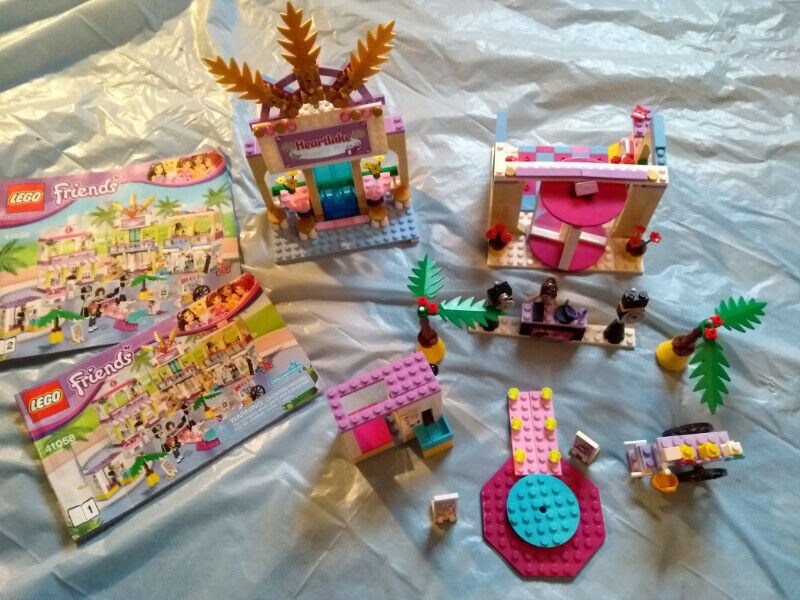 Lego Friends Heartlake shopping mall for sale  