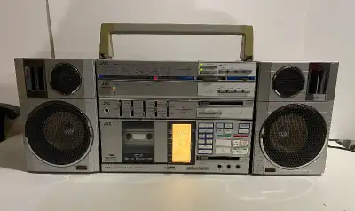 Selling this JVC PC-R55C Comes with 2 extra speakers (no tweeters) and one tape player section (not...