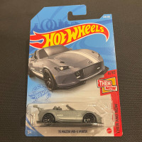 Hot Wheels '15 Mazda MX-5 Miata THEN AND NOW JDM DRIFT