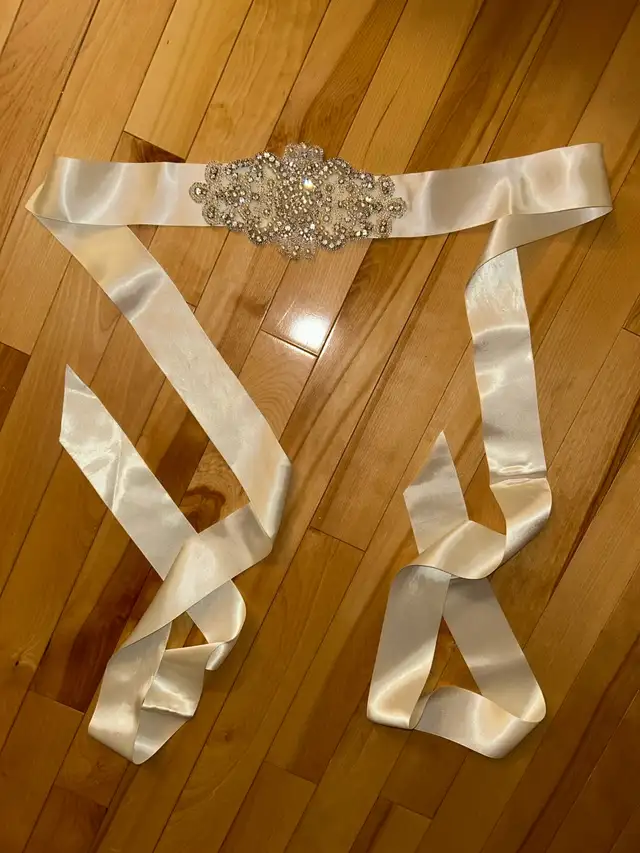 Bridal Belt in Wedding in Cape Breton - Image 2