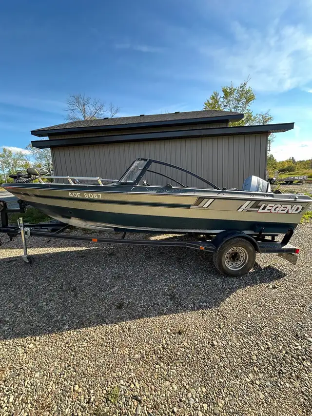Legend Fish and Ski 16’ in Powerboats & Motorboats in Kingston - Image 2