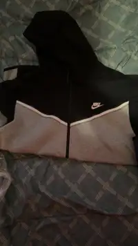 Nike tech fleece zip up