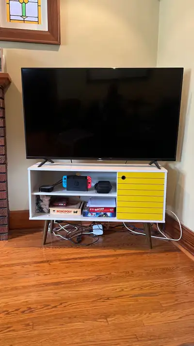 TCL 43" Class 4-Series 4K UHD HDR Smart Roku TV – 43S455-CA 4 years old. Selling as relocating. $549...