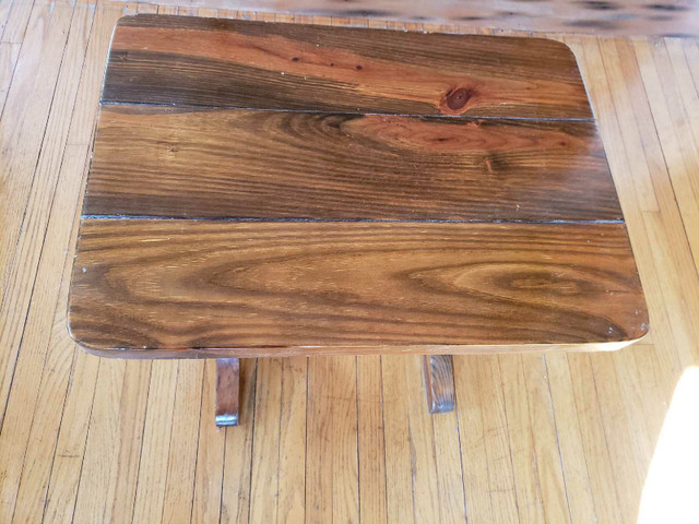 Solid Wood Small End Table  in Other Tables in Owen Sound - Image 4