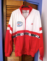 ► ►RARE 'Puma' White & Red Jacket and Red Pants - Size XL◄◄