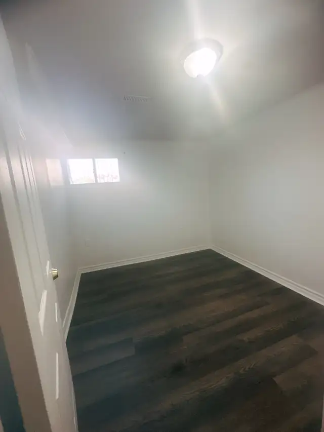 Basement for rent  in Room Rentals & Roommates in City of Toronto - Image 4