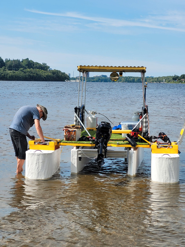 Boat for sale in Powerboats & Motorboats in Gatineau - Image 2