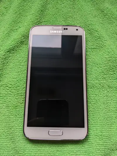 Samsung Galaxy S5 (16GB), View more