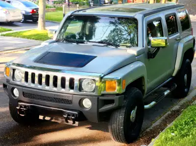 HUMMER H3 2007– THE LEGEND LIVES ON Own a Piece of Automotive Legend. Built to Command. Born to Expl...