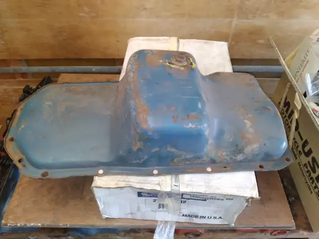 Buick Nailhead engine parts for sale. in Engine & Engine Parts in Markham / York Region - Image 4