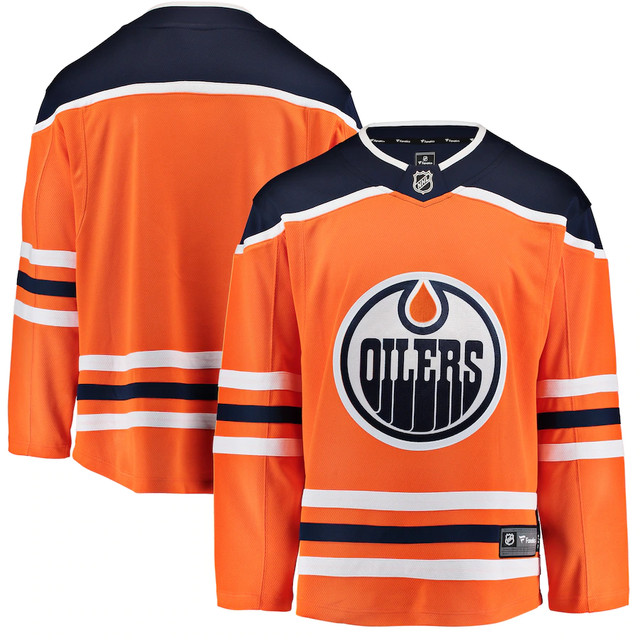 *BRAND NEW Men's Edmonton Oilers Jersey size S/M (Orange)* in Men's in Edmonton - Image 3