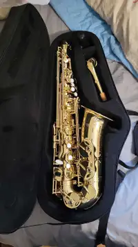Sinclair Alto Saxophone *BARELY USED*