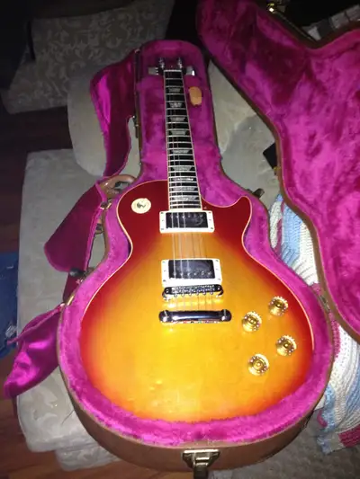 1994 Gibson Les Paul, View more