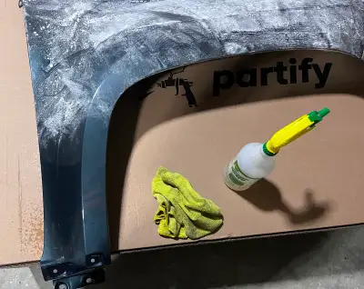 Selling a brand new 2018 GMC Canyon passenger side fender deep green. New out of box, was sent the w...