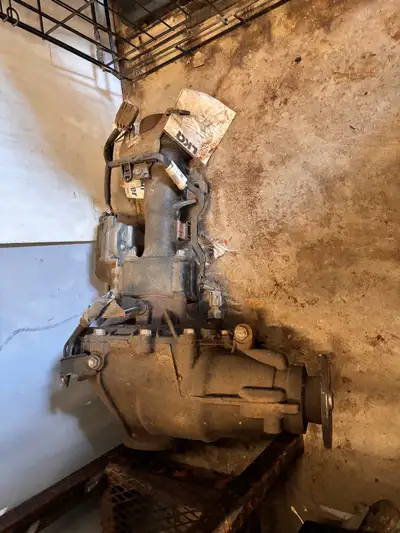 For sale: OEM front differential assembly removed from a 3rd Gen Toyota Tacoma 3.5L V6 4x4 Automatic...