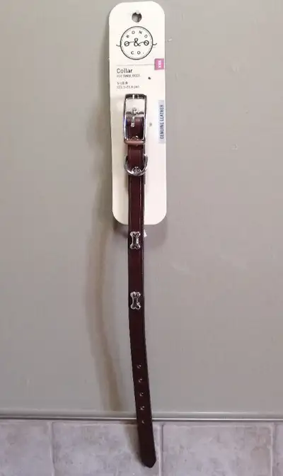 BOND & CO Brown Leather Collar for Small Dogs, View more
