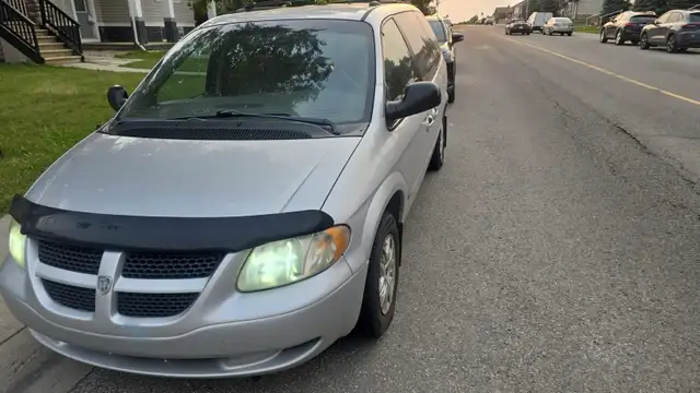 Dodge Caravan 556111280210585601