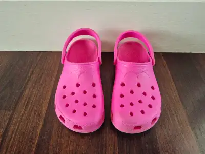 Pink Crocs woman size 8-9, View more