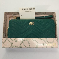 Anne Klein wallet with wristlet 