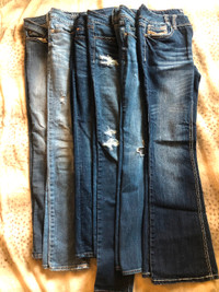 $10-20 American Eagle skinny jeans