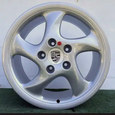 17" Porsche 911 staggered wheel set turbo twist style ( rep ) for 911. ( 964 model ) kept in our war...