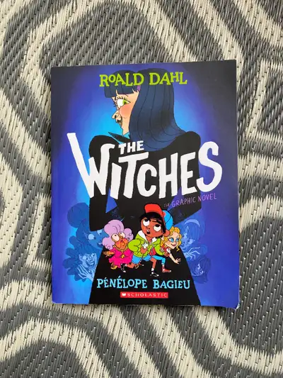 Various books. I'll remove the picture when they're no longer available. Great used condition. Make...