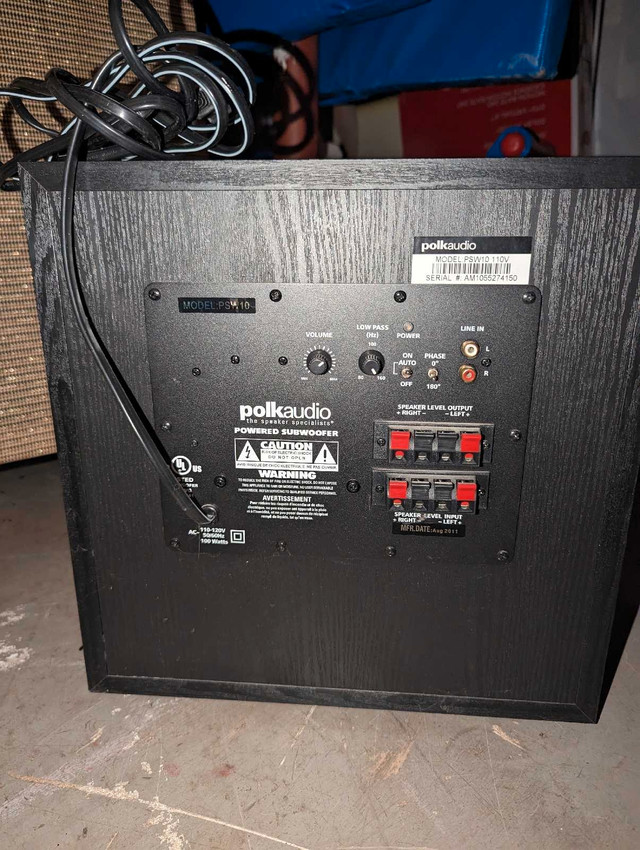 Polk audio powered subwoofer  in Speakers in St. Catharines - Image 3