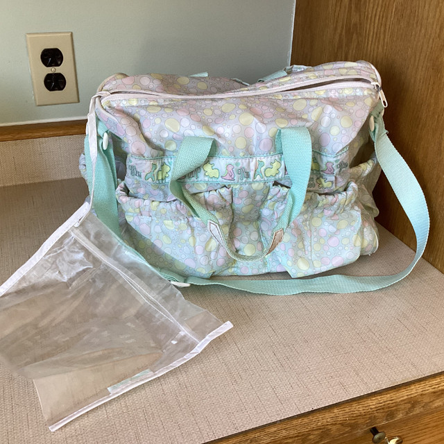 Baby Diaper Bag in Bathing & Changing in Winnipeg - Image 2
