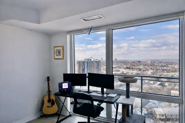 Private Room + Private Washroom | Women Only | Semi-Furnished |  in Room Rentals & Roommates in City of Toronto - Image 4