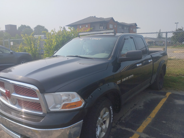 2011 Dodge Ram V8 4x4 in Cars & Trucks in Sault Ste. Marie - Image 3