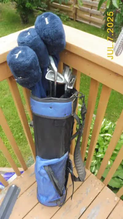 Set of golf clubs with bag, View more