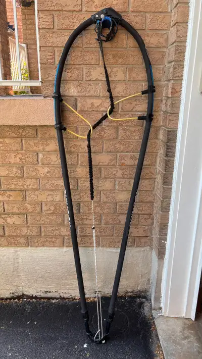 Windsurfing mast and boom, for big sails, View more