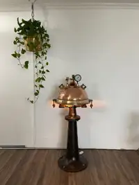 Industrial floor lamp
