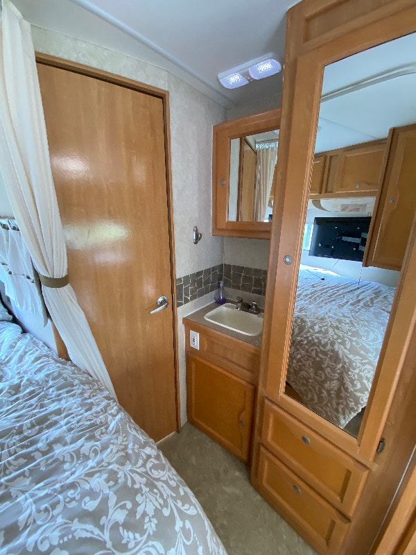 2005 Ford 25 ft Travelaire Motorhome RVs & Motorhomes City of