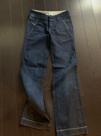 Women's Diesel Bootik jeans - W25/L32, never worn